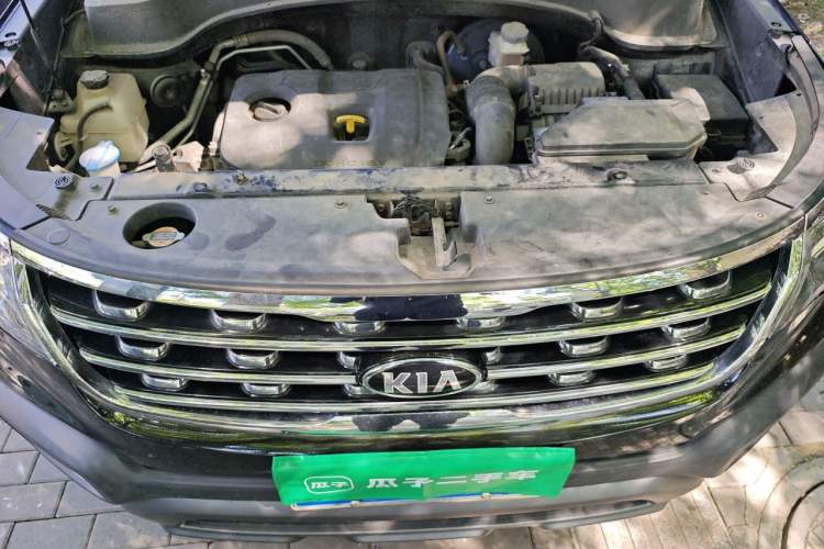 Used Kia Sportage R 2018 2.0L Automatic Smart Luxury Version China V Standard Engine Bay