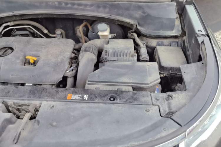 Used Kia Sportage R 2018 2.0L Automatic Smart Luxury Version China V Standard Engine Bay Left