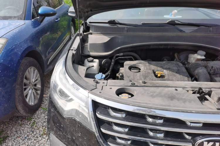 Used Kia Sportage R 2018 2.0L Automatic Smart Luxury Version China V Standard Engine Bay Right