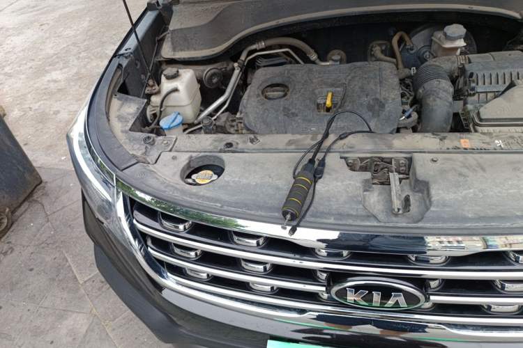 Used Kia Sportage R 2018 2.0L Automatic Smart Luxury Version China V Standard Engine Bay Right