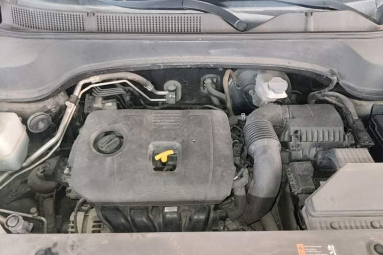 Used Kia Sportage R 2018 2.0L Automatic Smart Luxury Version China V Standard Engine Bay