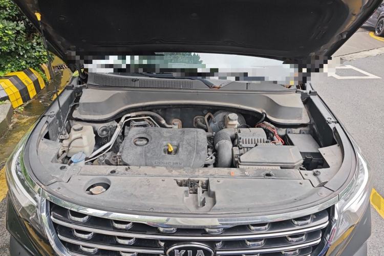 Used Kia Sportage R 2018 2.0L Automatic Smart Luxury Version China V Standard Engine Bay