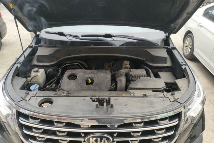 Used Kia Sportage R 2018 2.0L Automatic Smart Luxury Version China V Standard Engine Bay