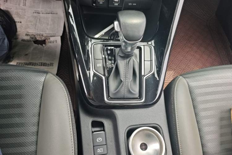 Used Kia Sportage R 2018 2.0L Automatic Smart Luxury Version China V Standard Gear Lever