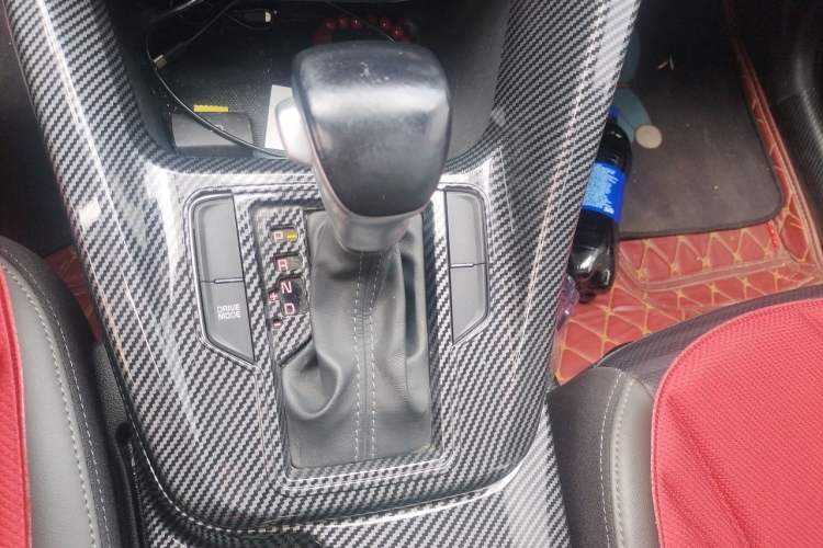 Used Kia Sportage R 2018 2.0L Automatic Smart Luxury Version China V Standard Gear Lever
