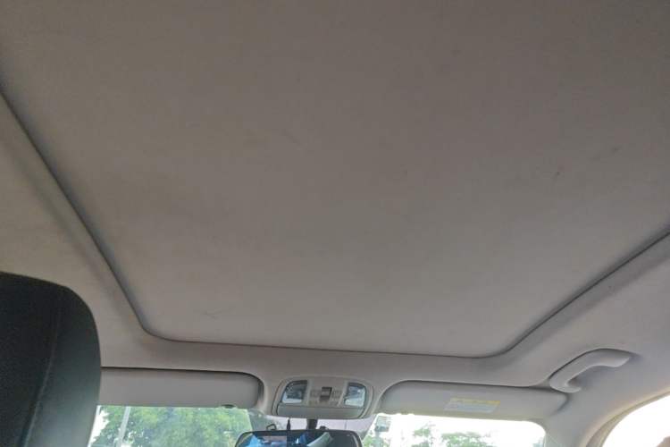 Used Kia Sportage R 2018 2.0L Automatic Smart Luxury Version China V Standard Headliner