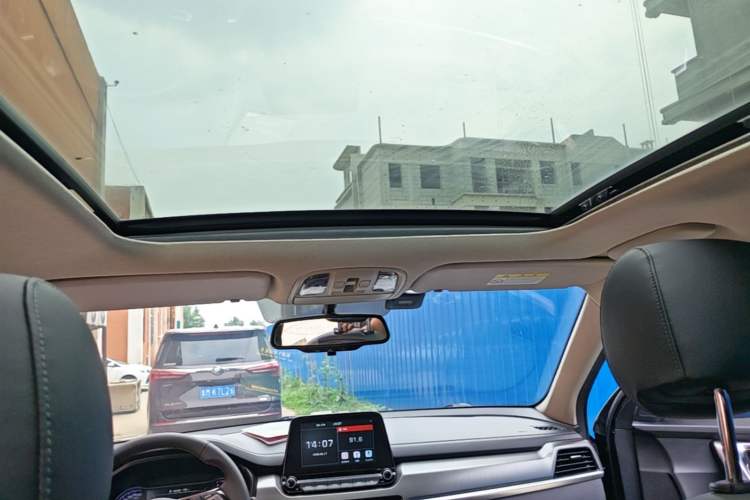 Used Kia Sportage R 2018 2.0L Automatic Smart Luxury Version China V Standard Headliner