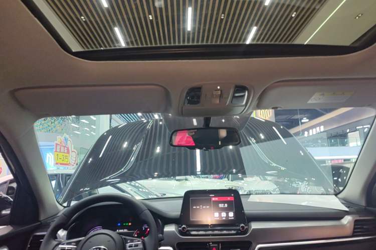 Used Kia Sportage R 2018 2.0L Automatic Smart Luxury Version China V Standard Headliner