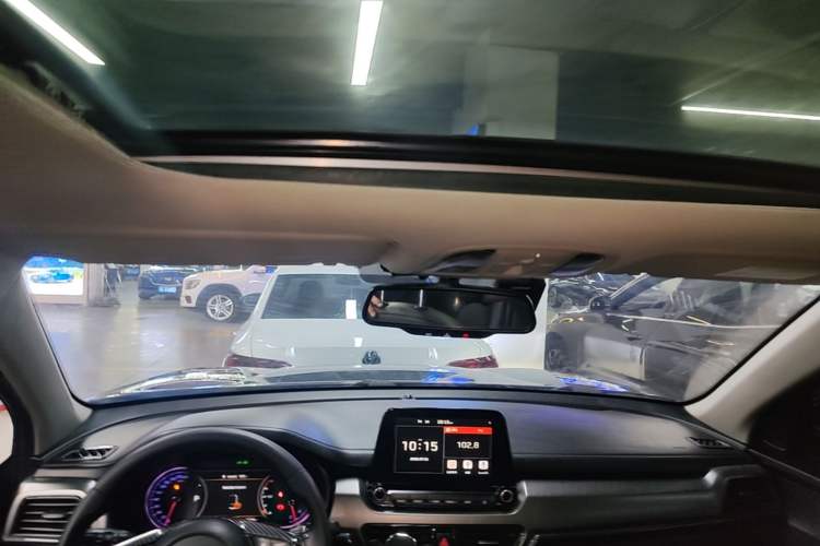 Used Kia Sportage R 2018 2.0L Automatic Smart Luxury Version China V Standard Headliner