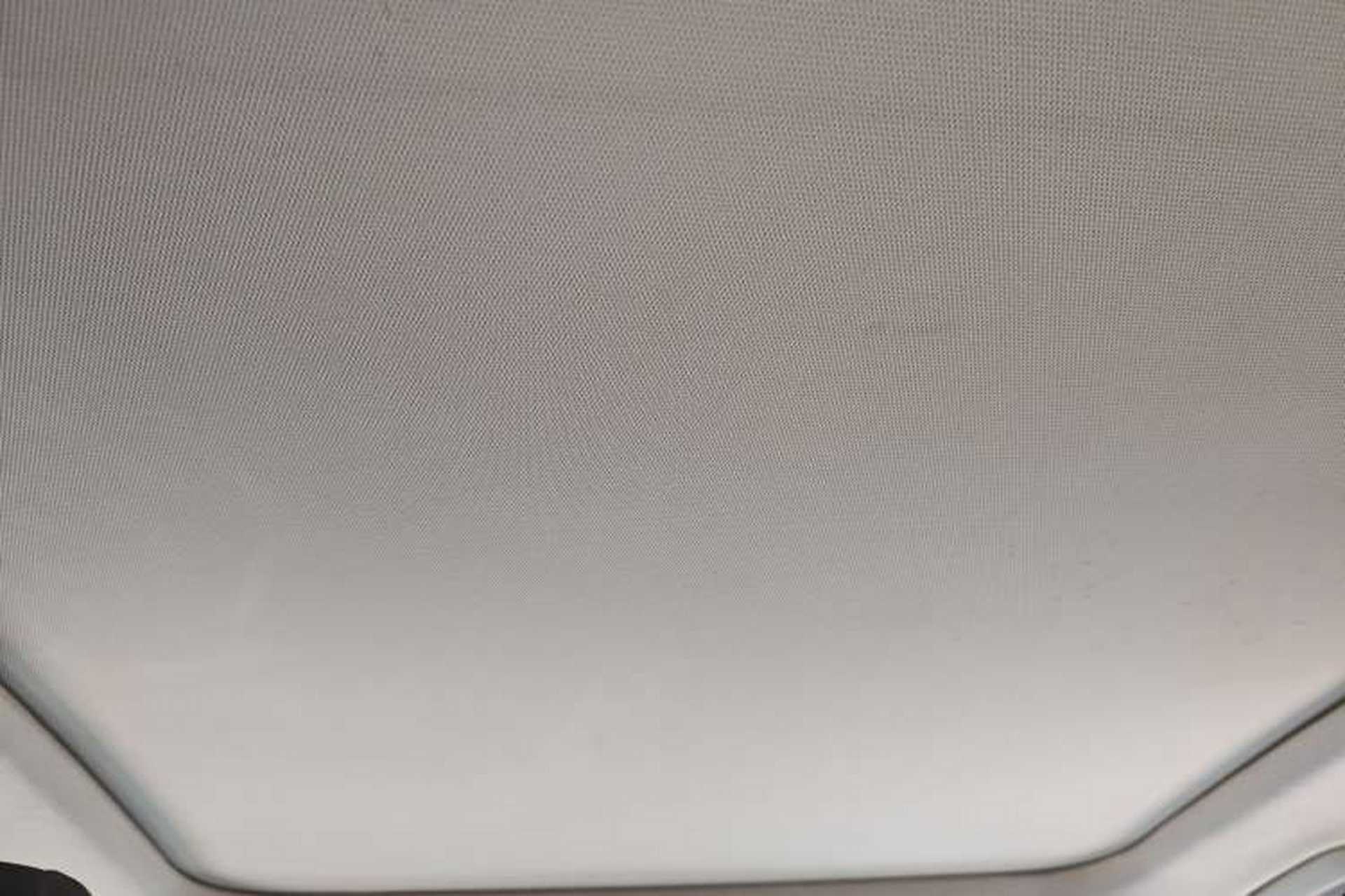 Used Kia Sportage R 2018 2.0L Automatic Smart Luxury Version China V Standard Headliner