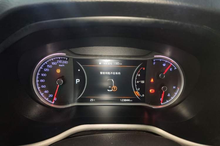 Used Kia Sportage R 2018 2.0L Automatic Smart Luxury Version China V Standard Instrument Cluster