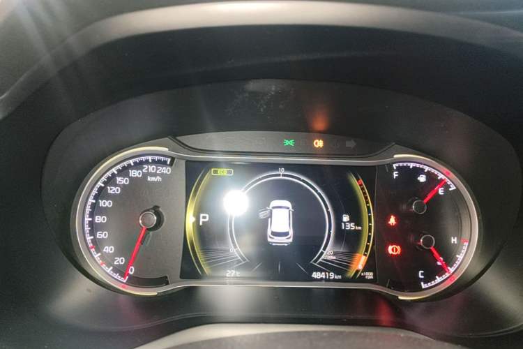 Used Kia Sportage R 2018 2.0L Automatic Smart Luxury Version China V Standard Instrument Cluster