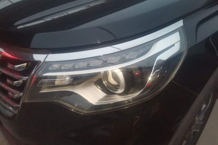 Used Kia Sportage R 2018 2.0L Automatic Smart Luxury Version China V Standard Left Front Headlight