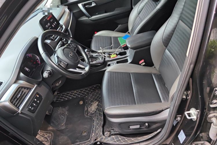 Used Kia Sportage R 2018 2.0L Automatic Smart Luxury Version China V Standard Left Front Seat
