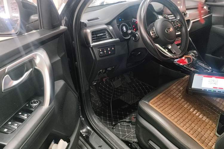 Used Kia Sportage R 2018 2.0L Automatic Smart Luxury Version China V Standard Left Front Seat