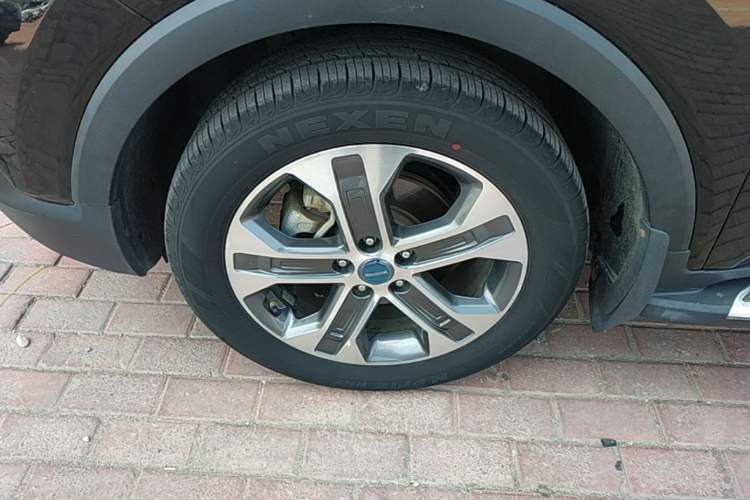 Used Kia Sportage R 2018 2.0L Automatic Smart Luxury Version China V Standard Left Front Wheel Hub