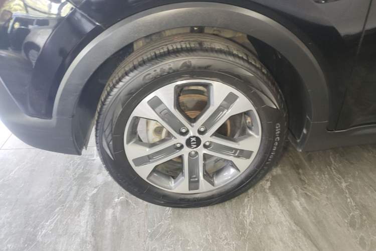 Used Kia Sportage R 2018 2.0L Automatic Smart Luxury Version China V Standard Left Front Wheel Hub