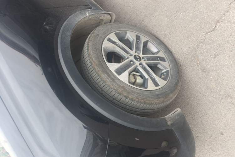 Used Kia Sportage R 2018 2.0L Automatic Smart Luxury Version China V Standard Left Front Wheel Hub