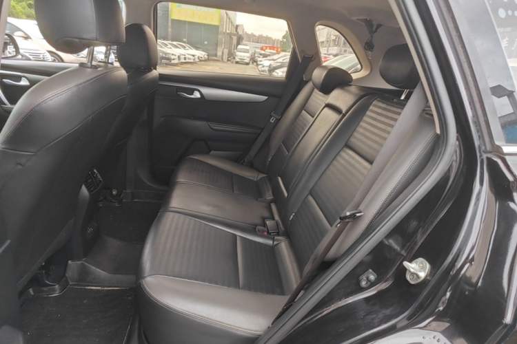 Used Kia Sportage R 2018 2.0L Automatic Smart Luxury Version China V Standard Left Rear Seat