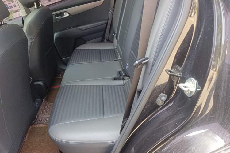 Used Kia Sportage R 2018 2.0L Automatic Smart Luxury Version China V Standard Left Rear Seat