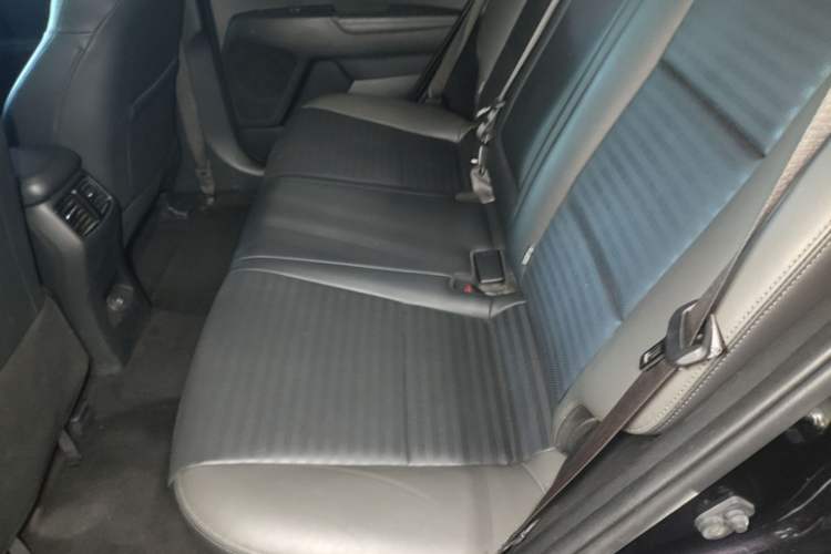 Used Kia Sportage R 2018 2.0L Automatic Smart Luxury Version China V Standard Left Rear Seat