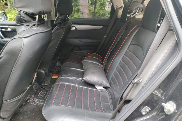 Used Kia Sportage R 2018 2.0L Automatic Smart Luxury Version China V Standard Left Rear Seat