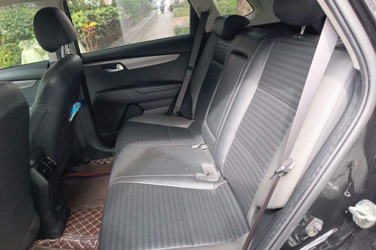Used Kia Sportage R 2018 2.0L Automatic Smart Luxury Version China V Standard Left Rear Seat