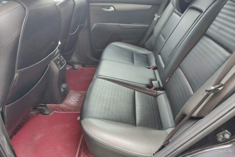 Used Kia Sportage R 2018 2.0L Automatic Smart Luxury Version China V Standard Left Rear Seat