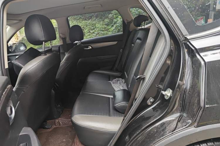 Used Kia Sportage R 2018 2.0L Automatic Smart Luxury Version China V Standard Left Rear Seat
