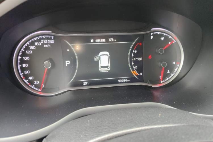 Used Kia Sportage R 2018 2.0L Automatic Smart Luxury Version China V Standard Odometer Close Up