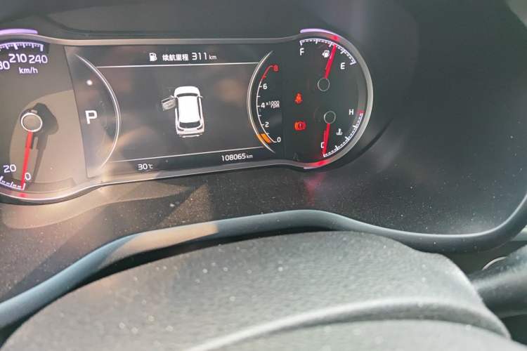 Used Kia Sportage R 2018 2.0L Automatic Smart Luxury Version China V Standard Odometer Close Up