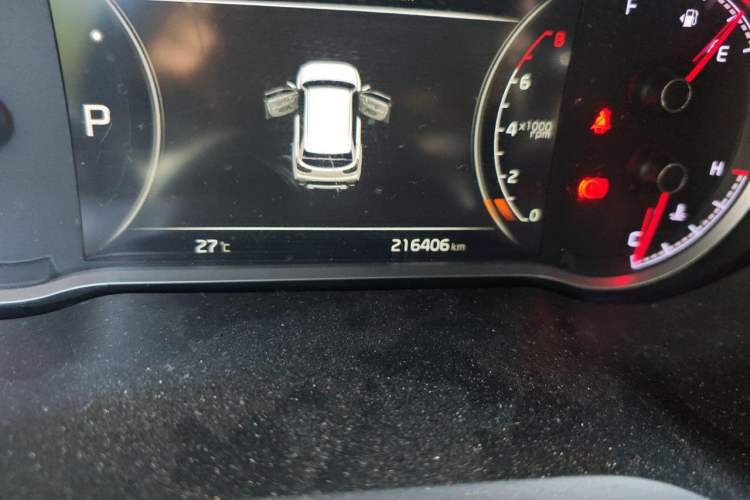 Used Kia Sportage R 2018 2.0L Automatic Smart Luxury Version China V Standard Odometer Close Up