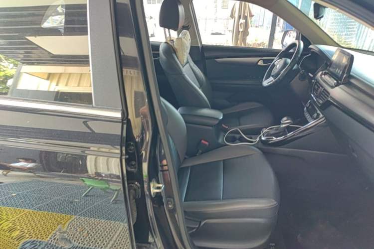 Used Kia Sportage R 2018 2.0L Automatic Smart Luxury Version China V Standard Right Front Seat