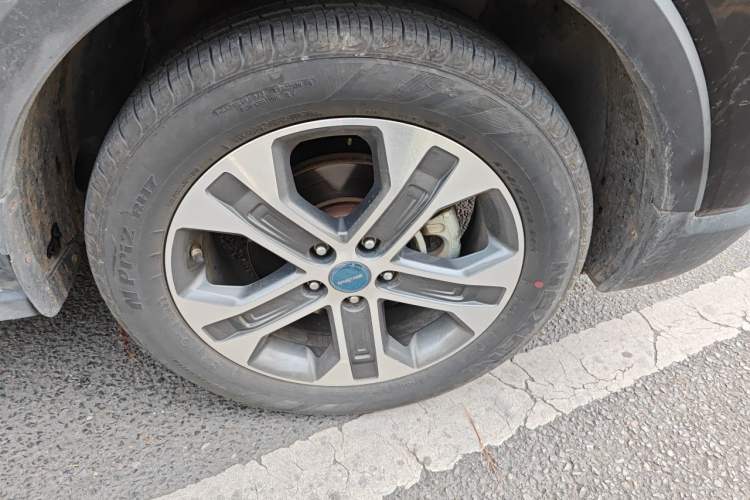 Used Kia Sportage R 2018 2.0L Automatic Smart Luxury Version China V Standard Right Front Wheel Hub