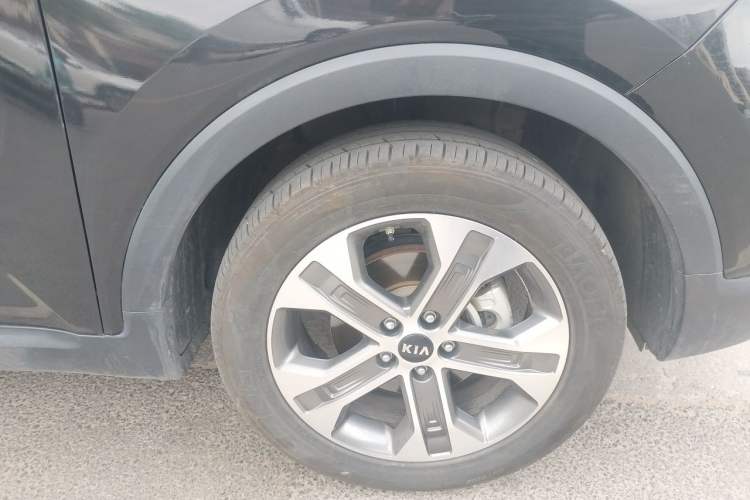 Used Kia Sportage R 2018 2.0L Automatic Smart Luxury Version China V Standard Right Front Wheel Hub