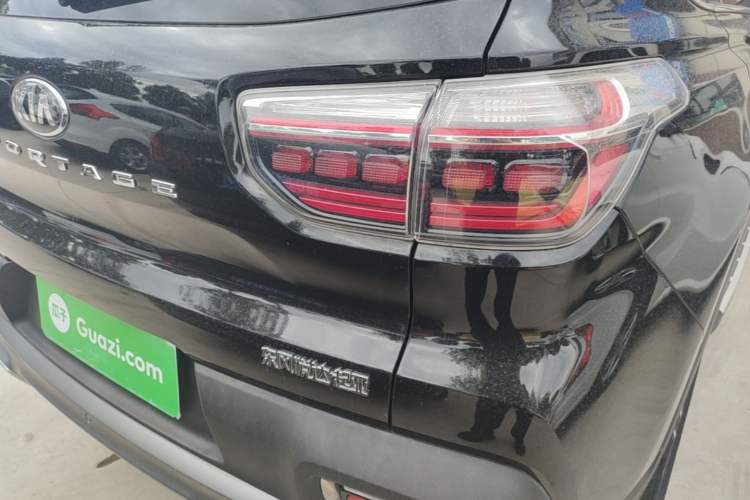 Used Kia Sportage R 2018 2.0L Automatic Smart Luxury Version China V Standard Right Rear Taillight