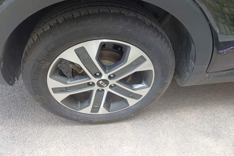 Used Kia Sportage R 2018 2.0L Automatic Smart Luxury Version China V Standard Right Rear Wheel Hub