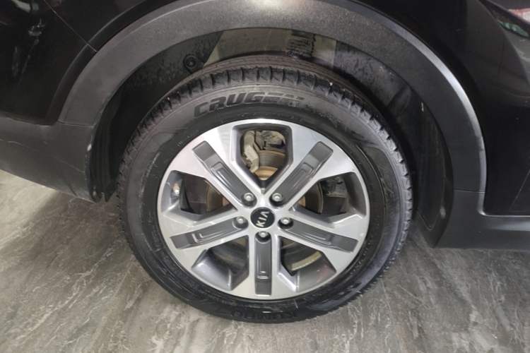 Used Kia Sportage R 2018 2.0L Automatic Smart Luxury Version China V Standard Right Rear Wheel Hub