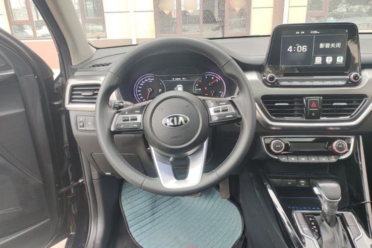 Used Kia Sportage R 2018 2.0L Automatic Smart Luxury Version China V Standard Steering Wheel