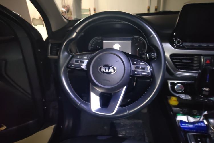 Used Kia Sportage R 2018 2.0L Automatic Smart Luxury Version China V Standard Steering Wheel