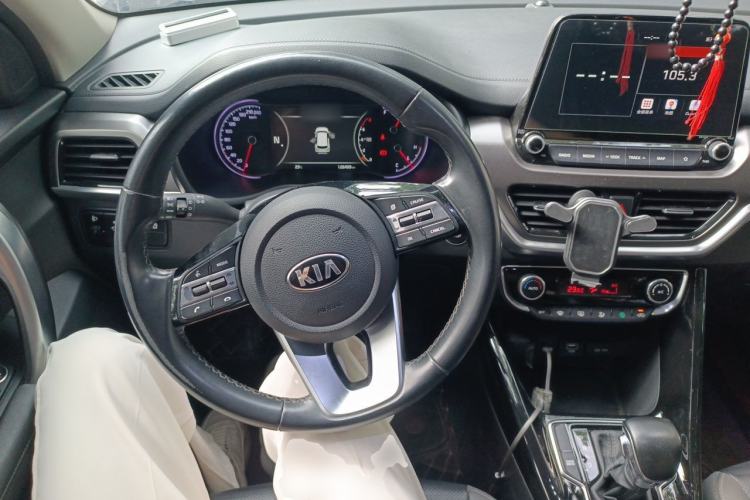 Used Kia Sportage R 2018 2.0L Automatic Smart Luxury Version China V Standard Steering Wheel