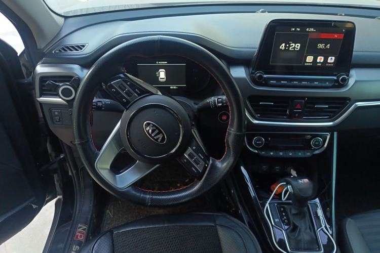 Used Kia Sportage R 2018 2.0L Automatic Smart Luxury Version China V Standard Steering Wheel