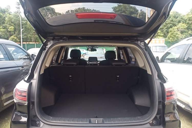 Used Kia Sportage R 2018 2.0L Automatic Smart Luxury Version China V Standard Trunk