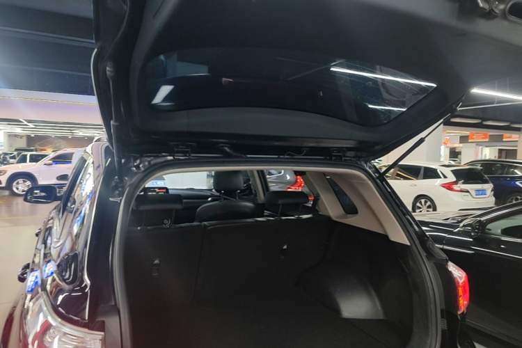 Used Kia Sportage R 2018 2.0L Automatic Smart Luxury Version China V Standard Trunk