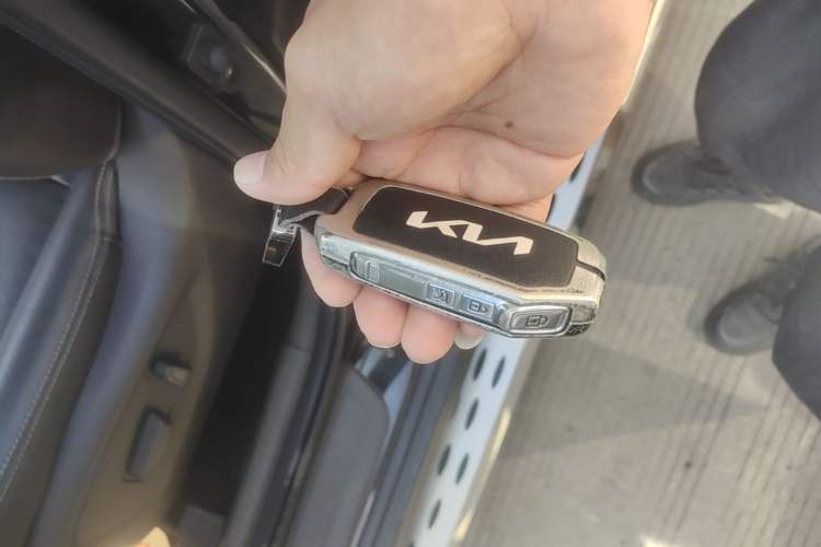 Used Kia Sportage R 2018 2.0L Automatic Smart Luxury Version China V Standard Vehicle Key