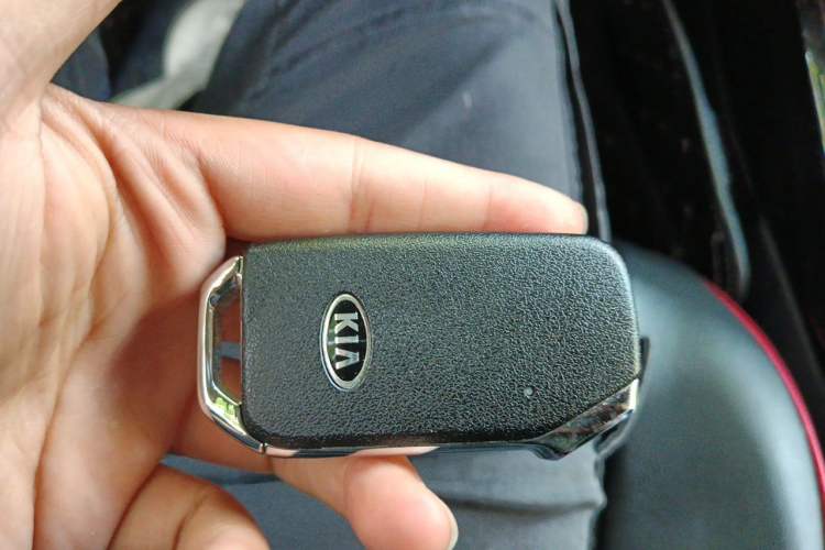 Used Kia Sportage R 2018 2.0L Automatic Smart Luxury Version China V Standard Vehicle Key