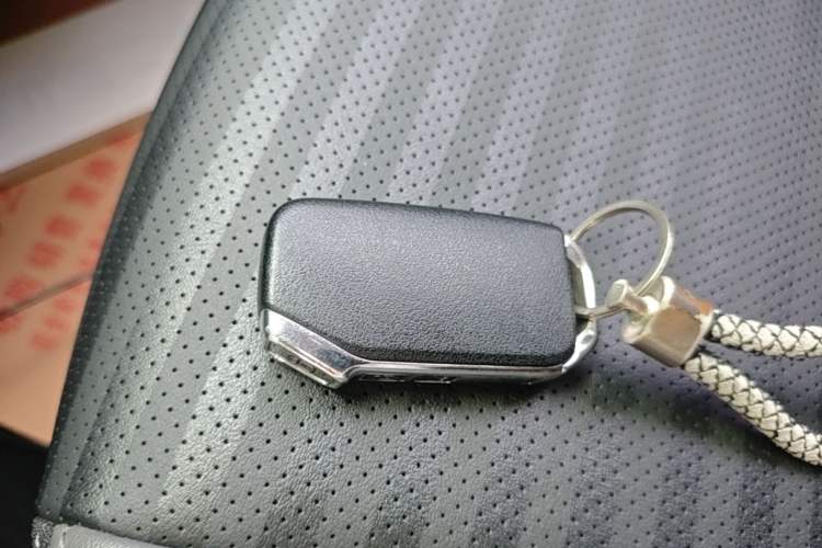 Used Kia Sportage R 2018 2.0L Automatic Smart Luxury Version China V Standard Vehicle Key