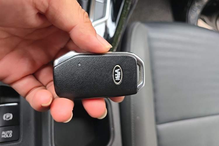 Used Kia Sportage R 2018 2.0L Automatic Smart Luxury Version China V Standard Vehicle Key