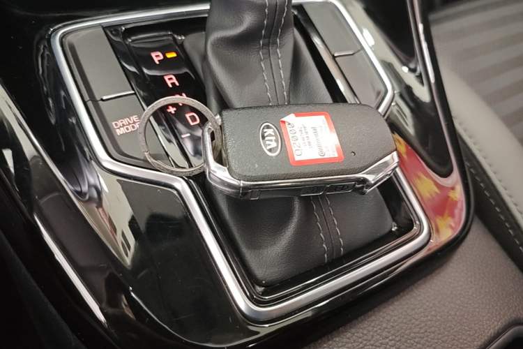 Used Kia Sportage R 2018 2.0L Automatic Smart Luxury Version China V Standard Vehicle Key