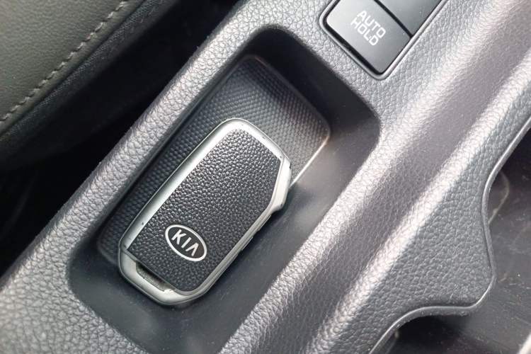 Used Kia Sportage R 2018 2.0L Automatic Smart Luxury Version China V Standard Vehicle Key